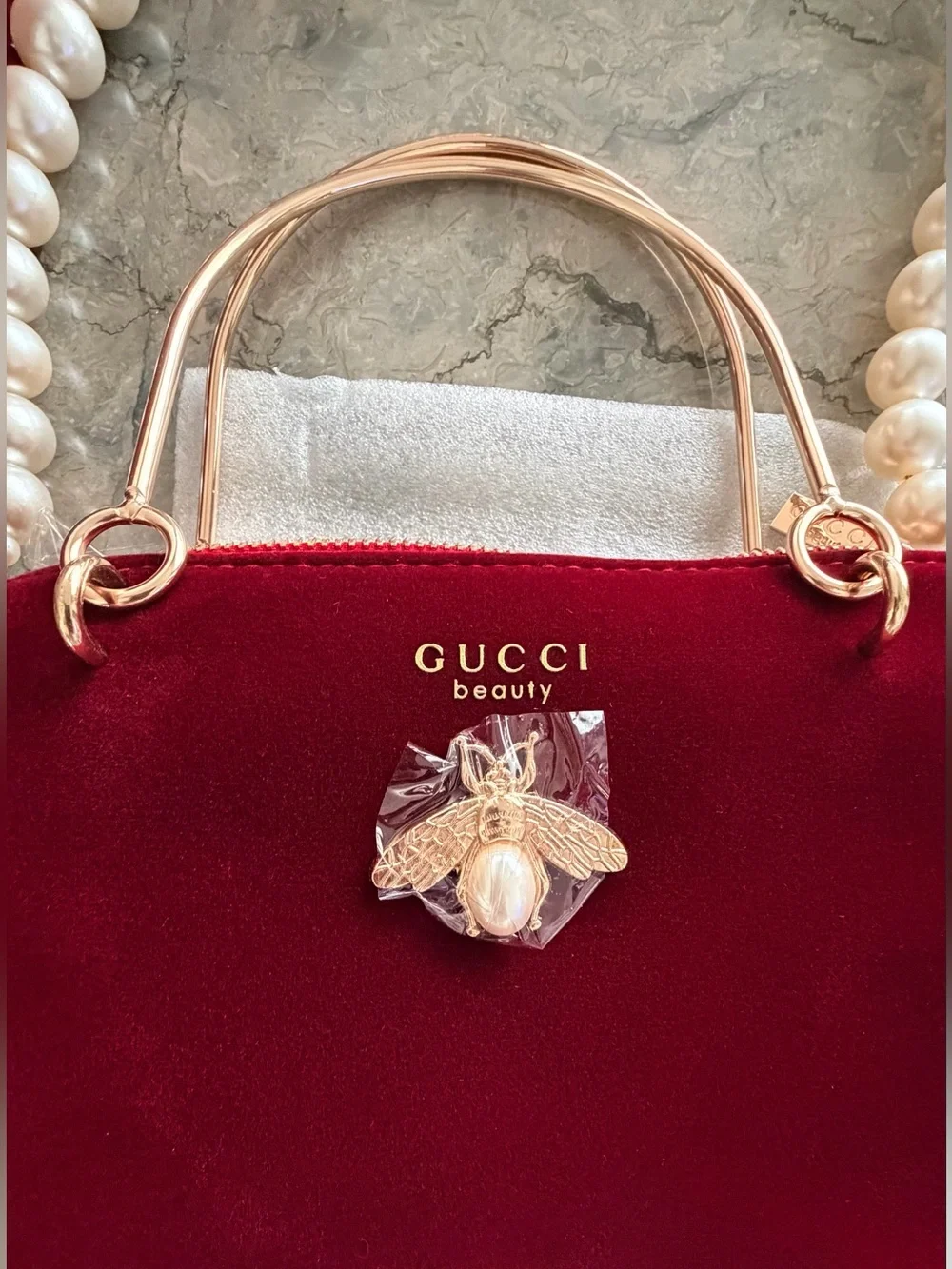 GUCCI BEAUTY GWP Velvet Pouch Makeup Cosmetic Burgundy RED